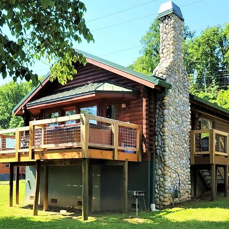 Skinny Dippin'-River Front- Free Tickets-Dog Friendly-Sleeps 6 鸽子谷 外观 照片